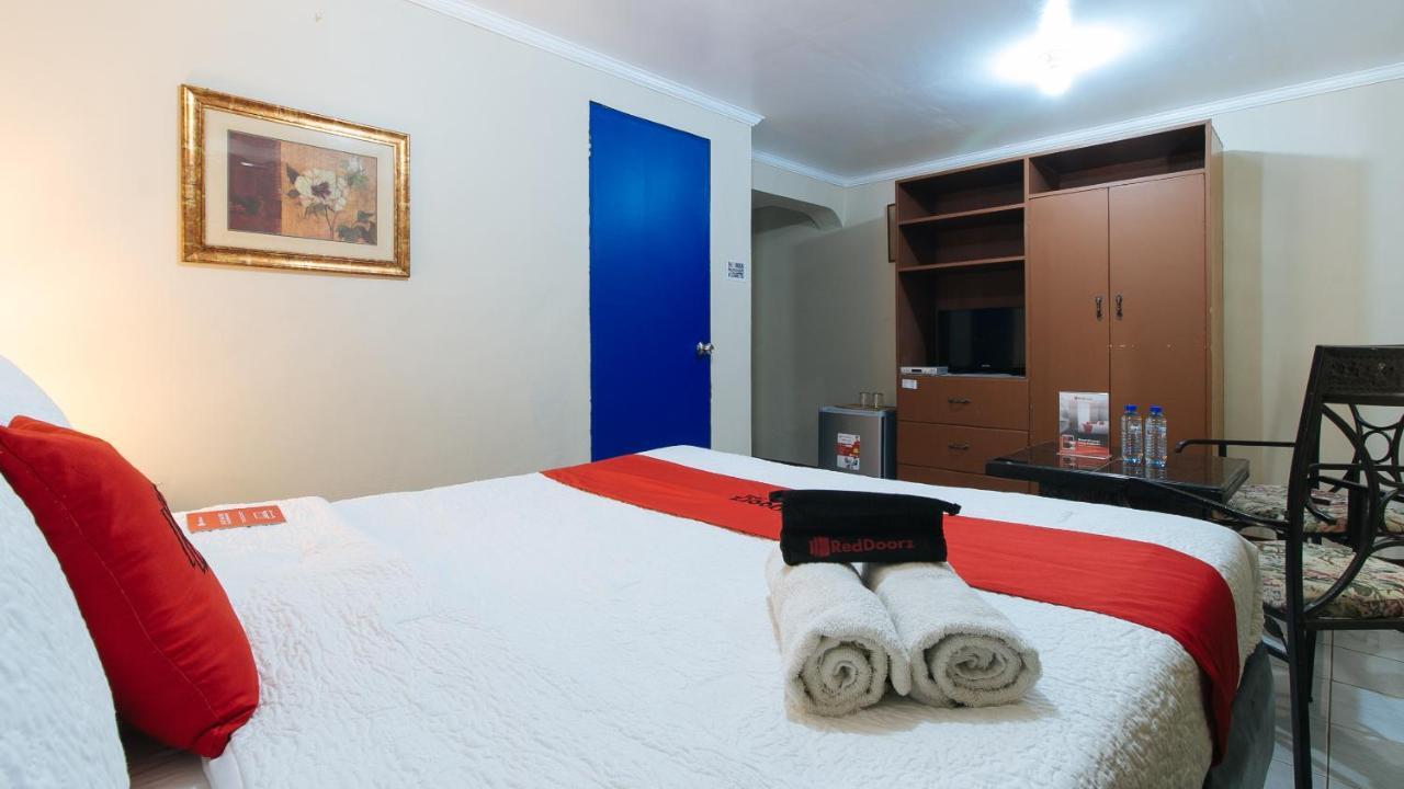 Reddoorz Plus At Lagoon Resort Zambales اولونجابو المظهر الخارجي الصورة