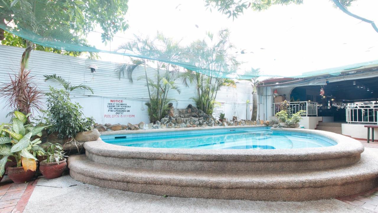 Reddoorz Plus At Lagoon Resort Zambales اولونجابو المظهر الخارجي الصورة
