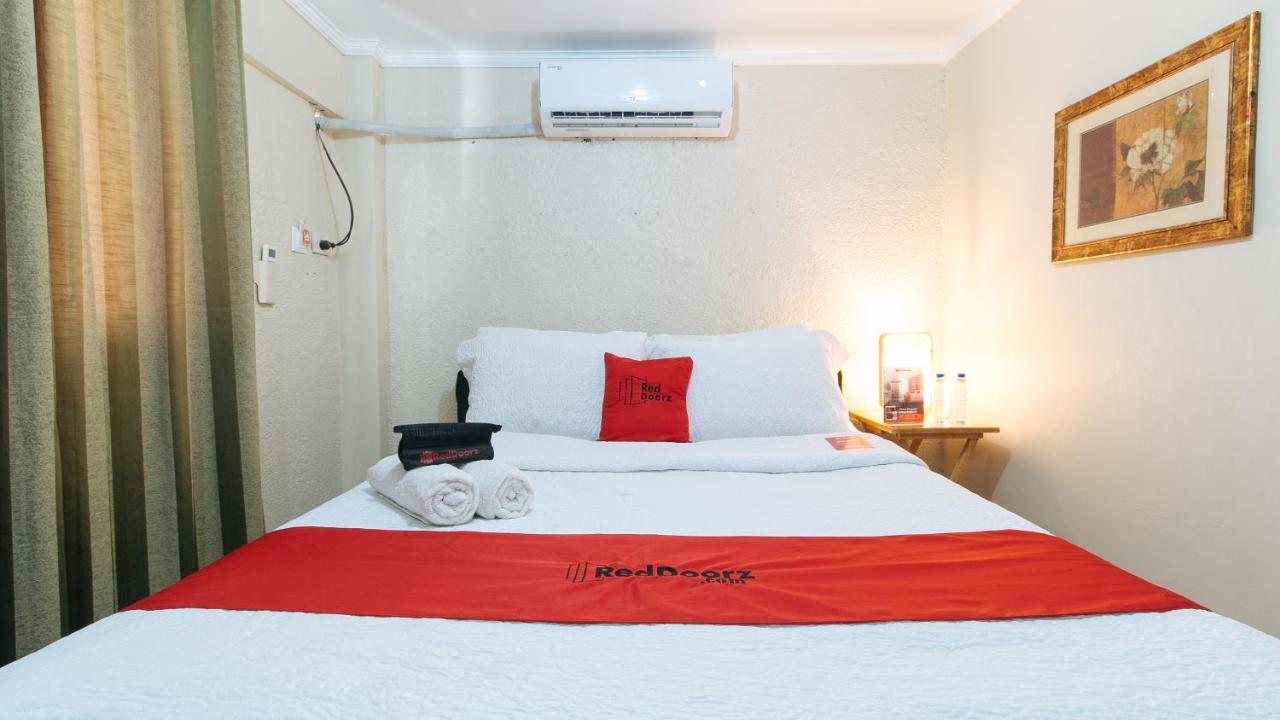 Reddoorz Plus At Lagoon Resort Zambales اولونجابو المظهر الخارجي الصورة