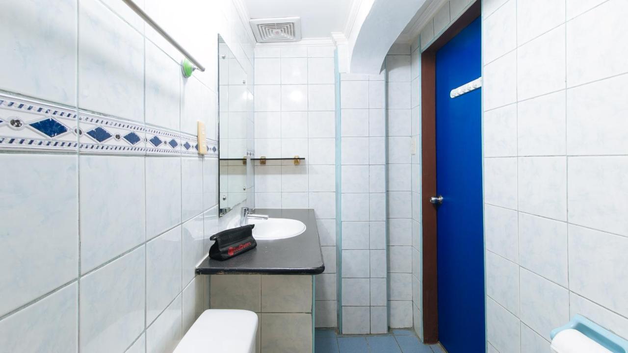 Reddoorz Plus At Lagoon Resort Zambales اولونجابو المظهر الخارجي الصورة